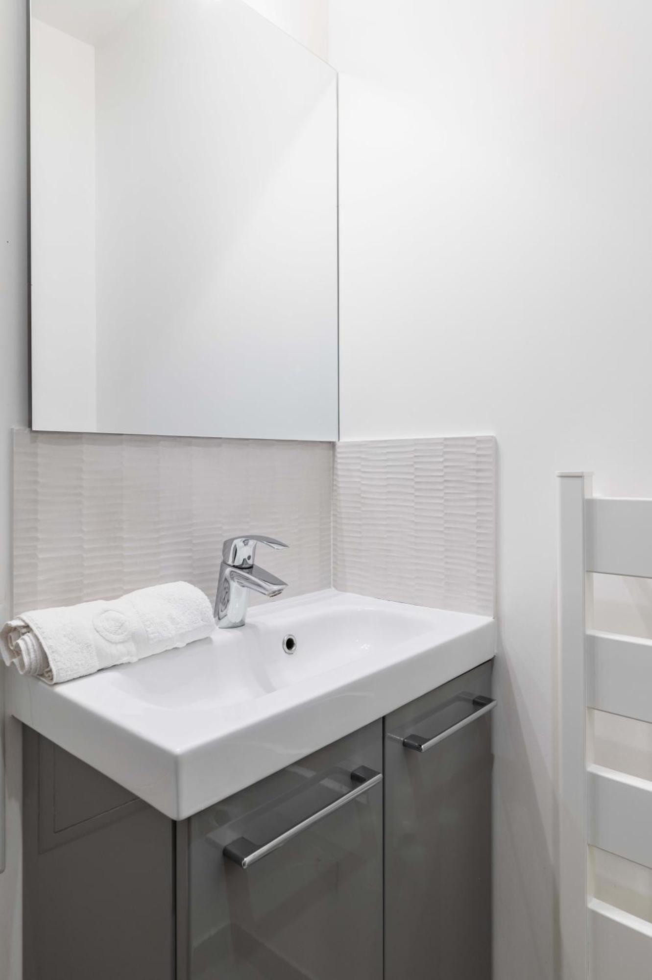 2 Pieces Renovee A Neuf Paris 5 - 4P - Flat-Guest Apartman Kültér fotó